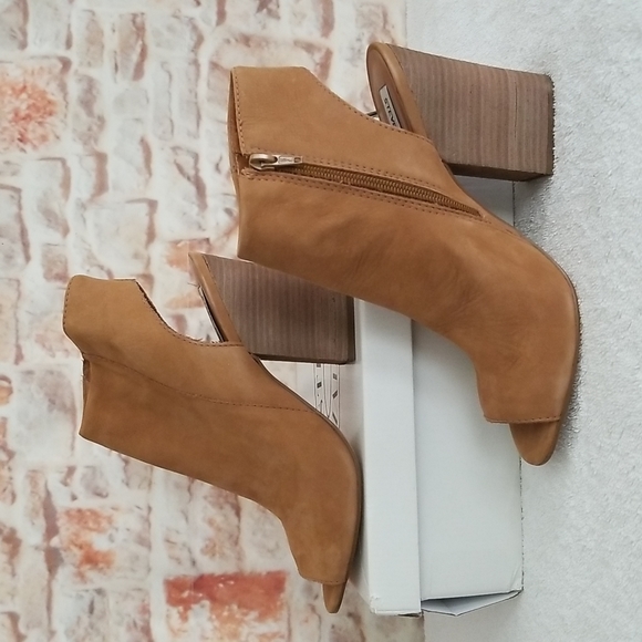 New Steve Madden Tulusa Peep Toe Booties - Picture 4 of 10